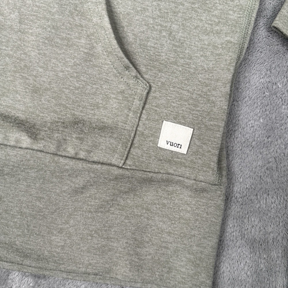 Vuori Hoodie Womens Small Gray Halo 2.0 Performance Dreamknit Full Zip VW268 - Picture 2 of 11